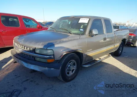 2001 Chevrolet Silverado C1500 z USA, uszkodzony, nr VIN 1GCEC19T11Z314141